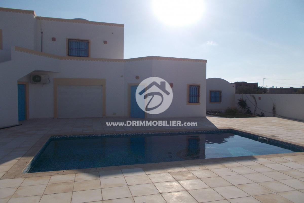 L 101 -   Villa avec piscine Djerba